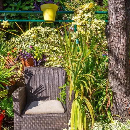 Ana By Guide Apartmán